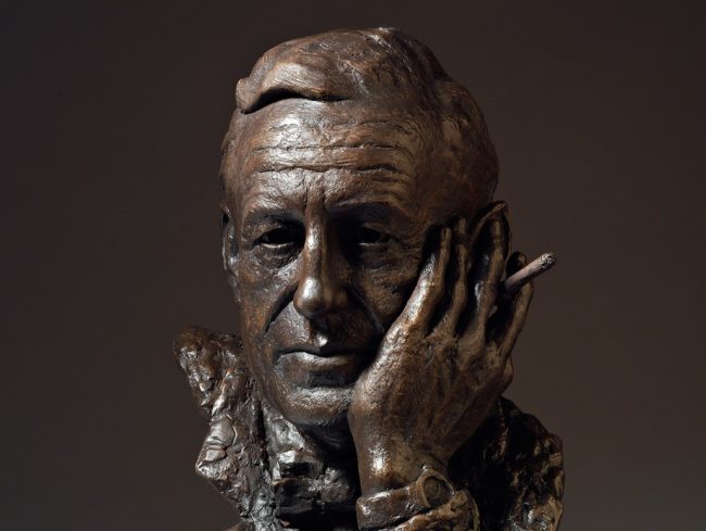 Ian-Fleming-bronze-bust-by-sculptor-Anthony-Smith-Cropped.jpg
