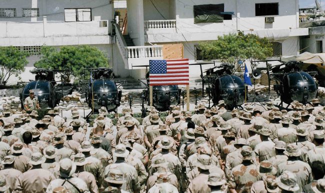 Remembrance_service_after_3_Oct_1993.jpg