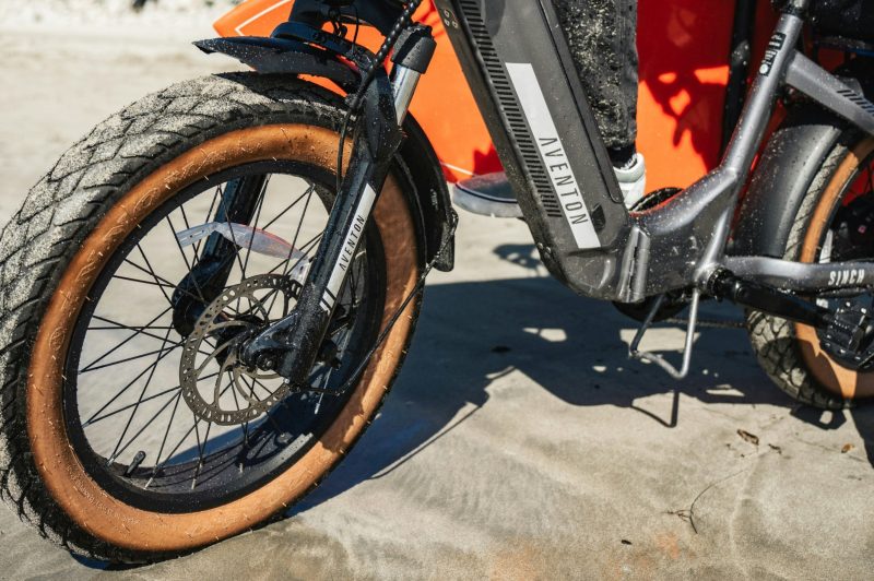 Close up of Sinch.2 tire.