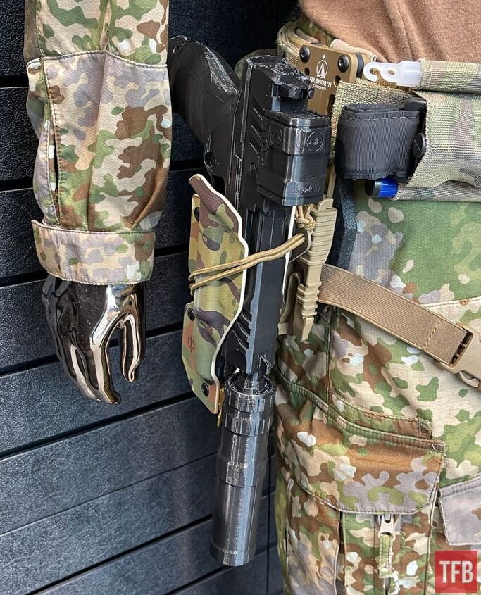 black trident wins german special forces holster contract