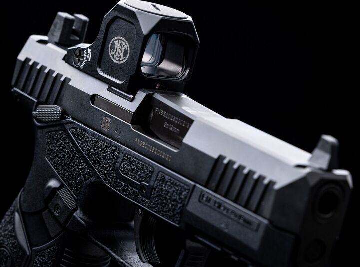 fn introduces pureview holographic micro red dot sight