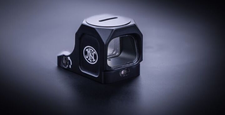 fn introduces pureview holographic micro red dot sight