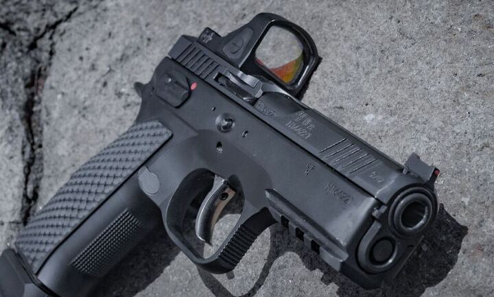 element etx red dot aims at carry competition and rifle use