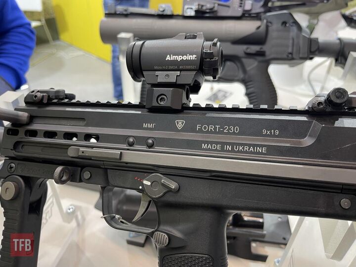 potd fort 230 a ukrainian take on the mp7 concept