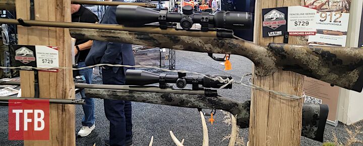 The action has dual locking lugs, a 90-degree bolt throw, and an M16-style spring-loaded extractor. [Zac K.]