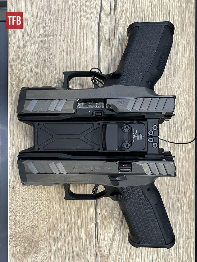 potd laugo arms alien remus gemini akimbo