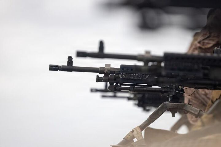 potd m240b machine guns at sea with marine expeditionary unit