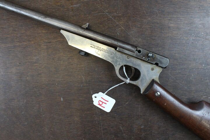 the rimfire report the quackenbush safety cartridge rifle, Photo O Gallerie Auctions