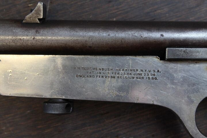 the rimfire report the quackenbush safety cartridge rifle, Photo O Gallerie Auctions