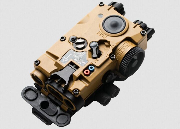 colt optics new le only laser shows where aiming tech is heading