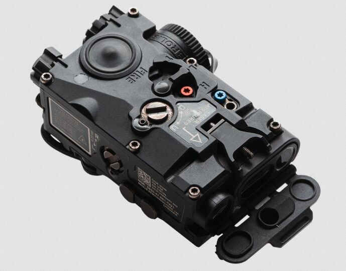 colt optics new le only laser shows where aiming tech is heading