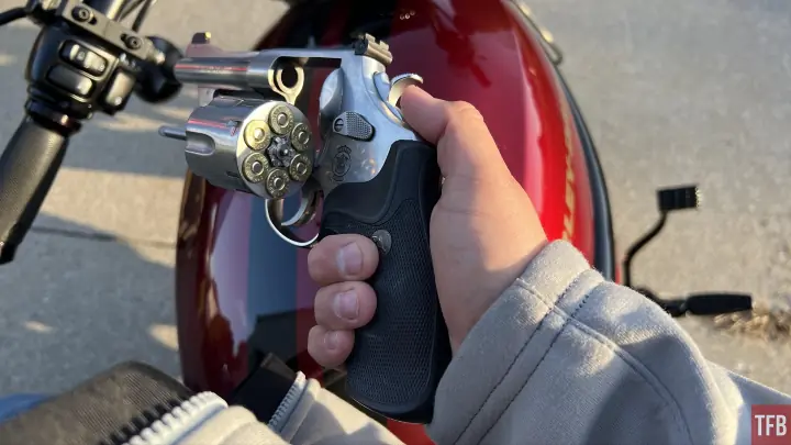 concealed carry corner concealing on a motorcycle