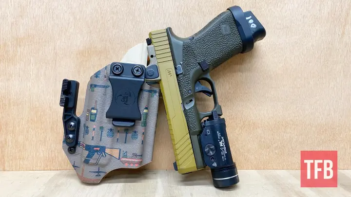 concealed carry corner navigating unwelcoming areas