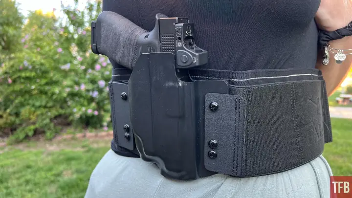 concealed carry corner navigating unwelcoming areas