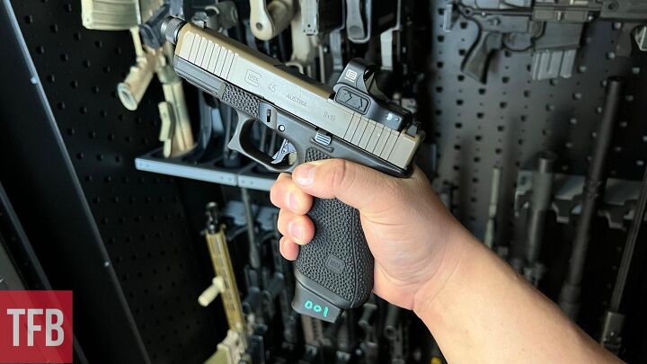 concealed carry corner useful vs necessary concealment items