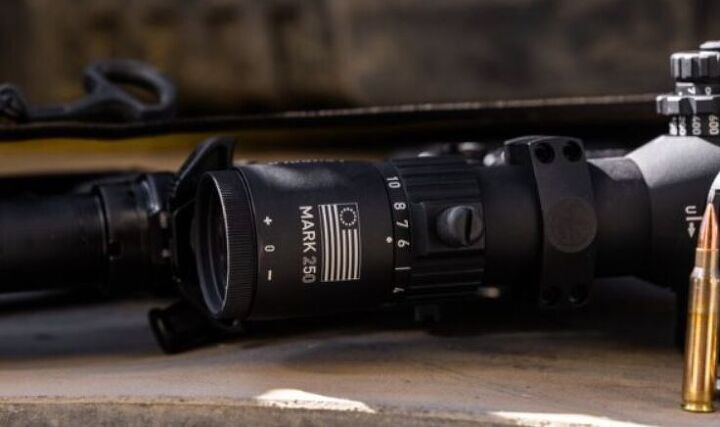 mark 5hd 2 10x30 meets deltapoint pro in patriotic limited run