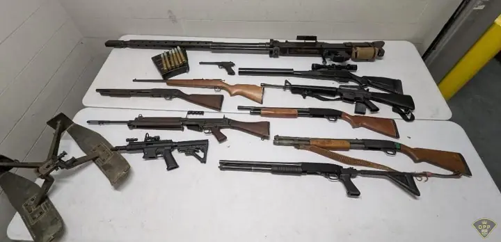 more problems for canadas gun seizure program, Big drug busts with massive firepower included are making the federal government s official line a bit hard to take OPP