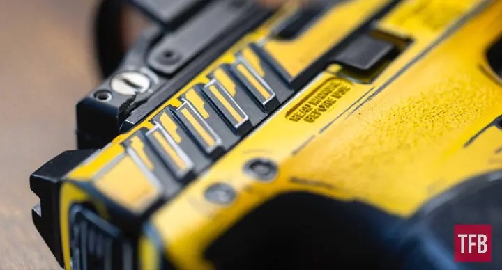 tfb review beretta apx a1 full size tac with a really bad design