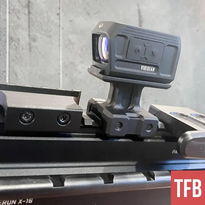 tfb review viridian weapon technologies closed emitter optics