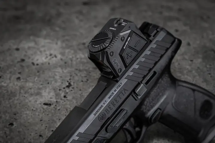 enclosed emitter made even better steiner mps 2 0 micro pistol sight