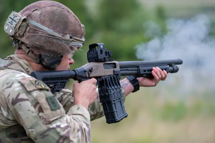 potd british army tests mossberg 590m l351a1 for drone defense