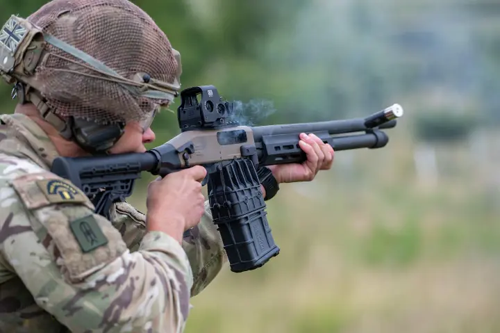 potd british army tests mossberg 590m l351a1 for drone defense