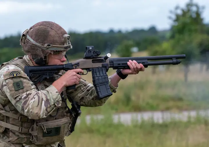 potd british army tests mossberg 590m l351a1 for drone defense
