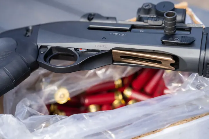 tfb review benelli m2 g1 12 gauge is this the pinnacle of tactical