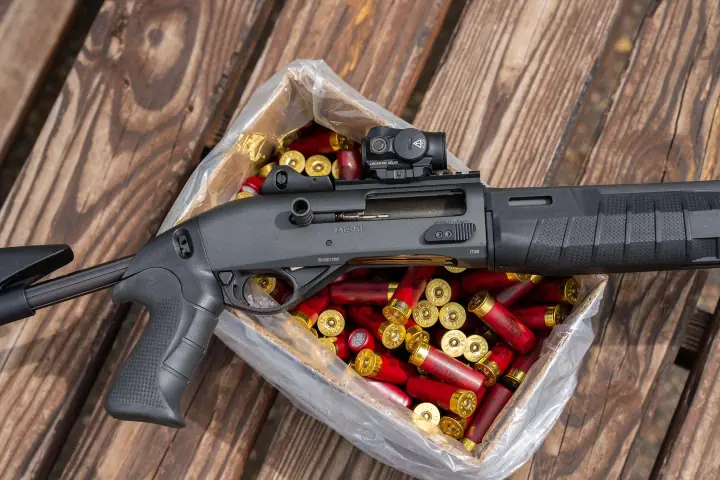 tfb review benelli m2 g1 12 gauge is this the pinnacle of tactical
