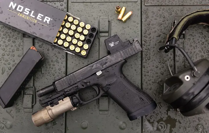 vortex adds green dot option to venom enclosed micro lineup